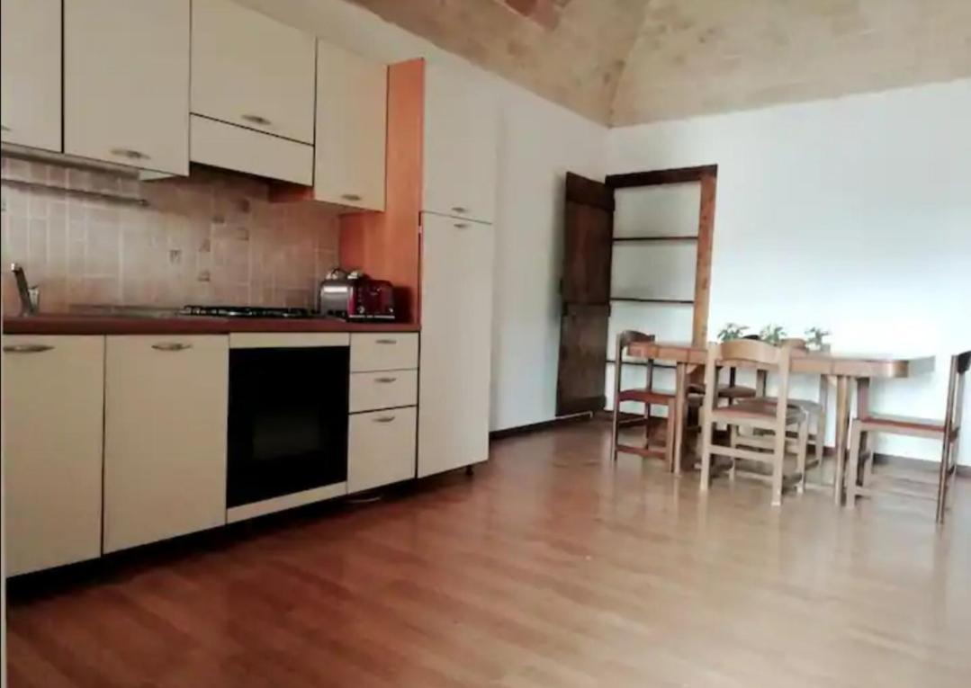 Piazzetta Del Forno Grazioso Bilocale Ad Assergi Exterior photo